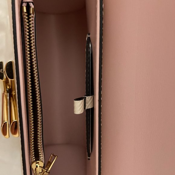 Louis Vuitton Twist PM Quartz white Epi grained - Picture 3 of 6